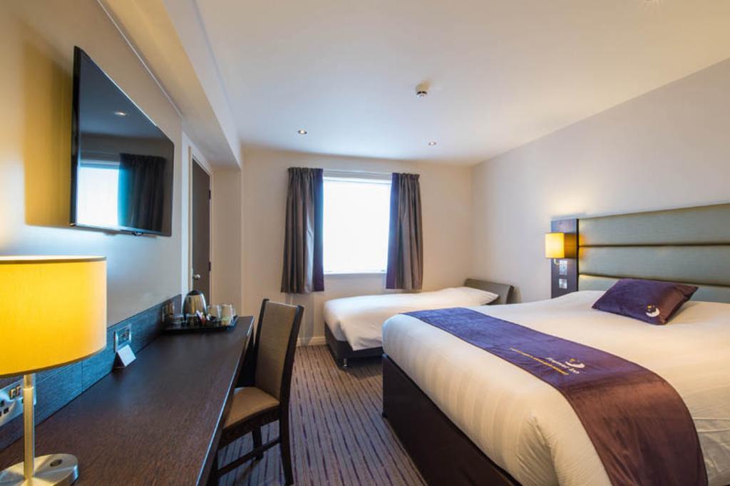 Premier Inn Aberdeen City Centre Δωμάτιο φωτογραφία