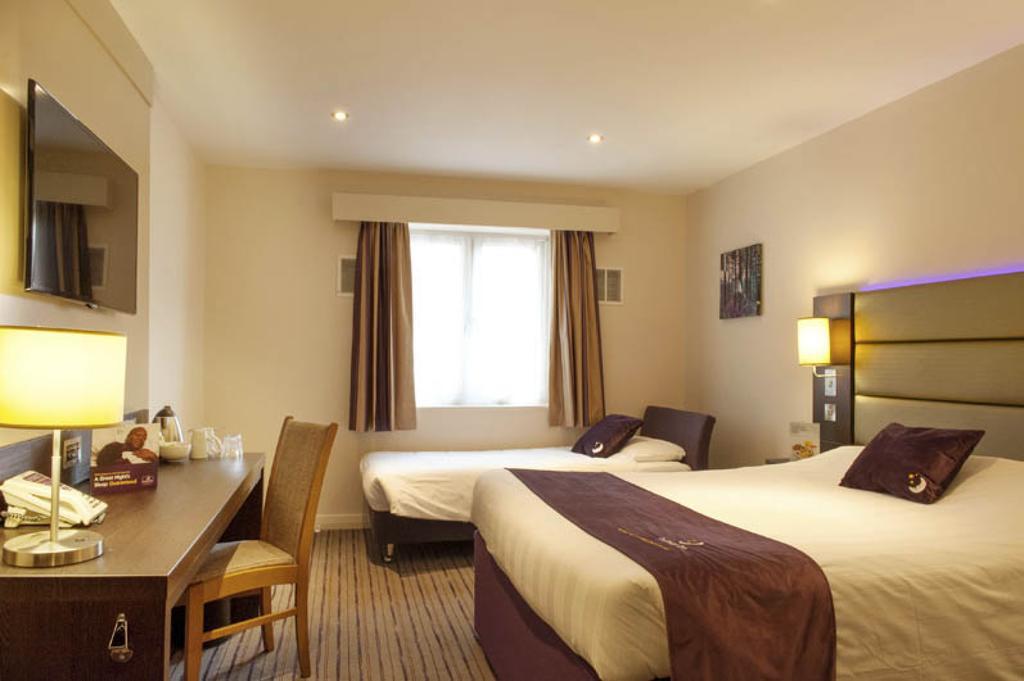 Premier Inn Aberdeen City Centre Δωμάτιο φωτογραφία