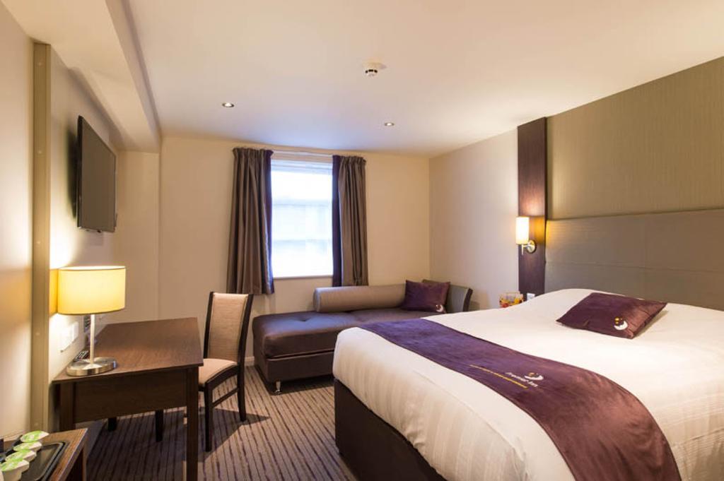 Premier Inn Aberdeen City Centre Δωμάτιο φωτογραφία