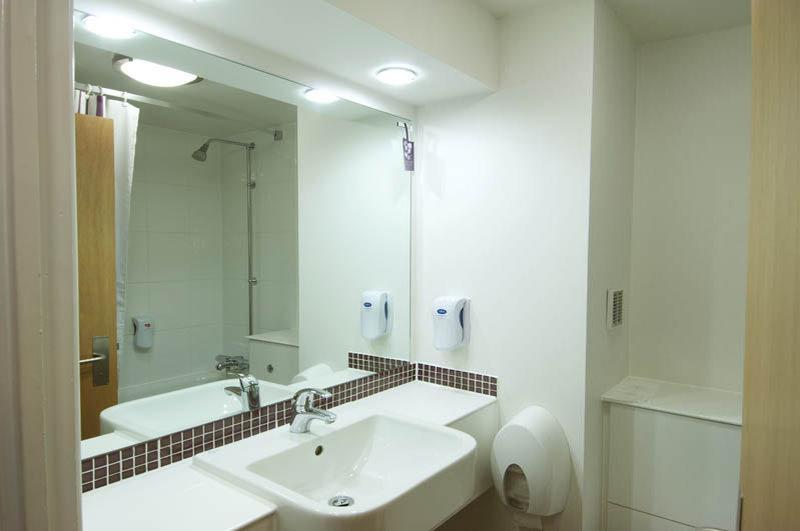 Premier Inn Aberdeen City Centre Εξωτερικό φωτογραφία